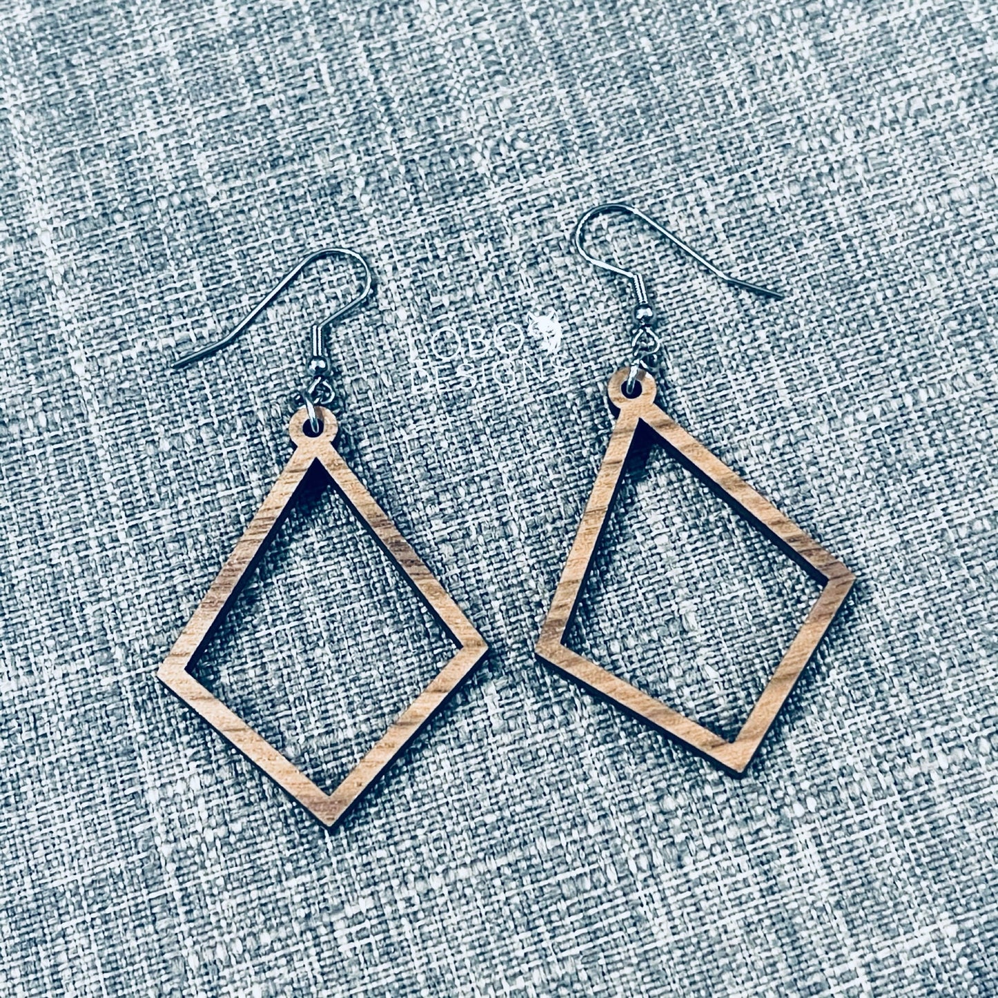 Digital Design — Diamond Frame Earrings