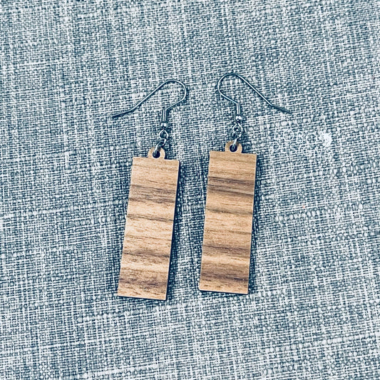 Digital Design — Thin Rectangle Frame Earrings