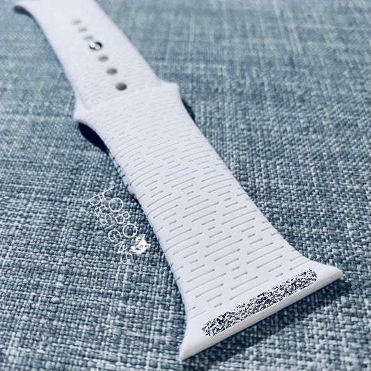 Digital Design — Single-Line Zig-Zag Dashes Watch Band Pattern